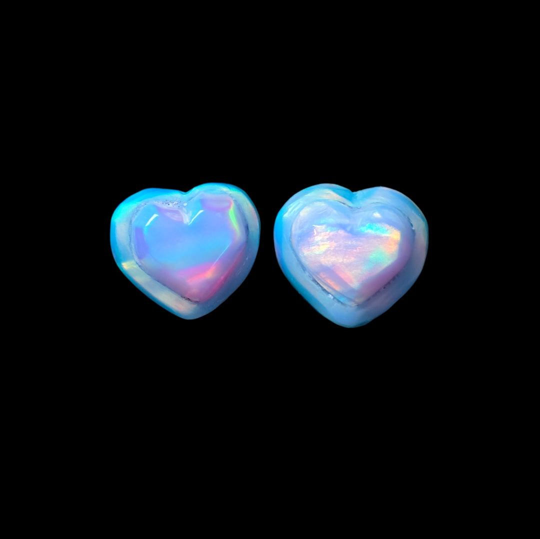 Idyllic-Delicate Heart Stud Earrings