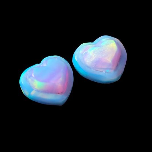 Idyllic-Delicate Heart Stud Earrings